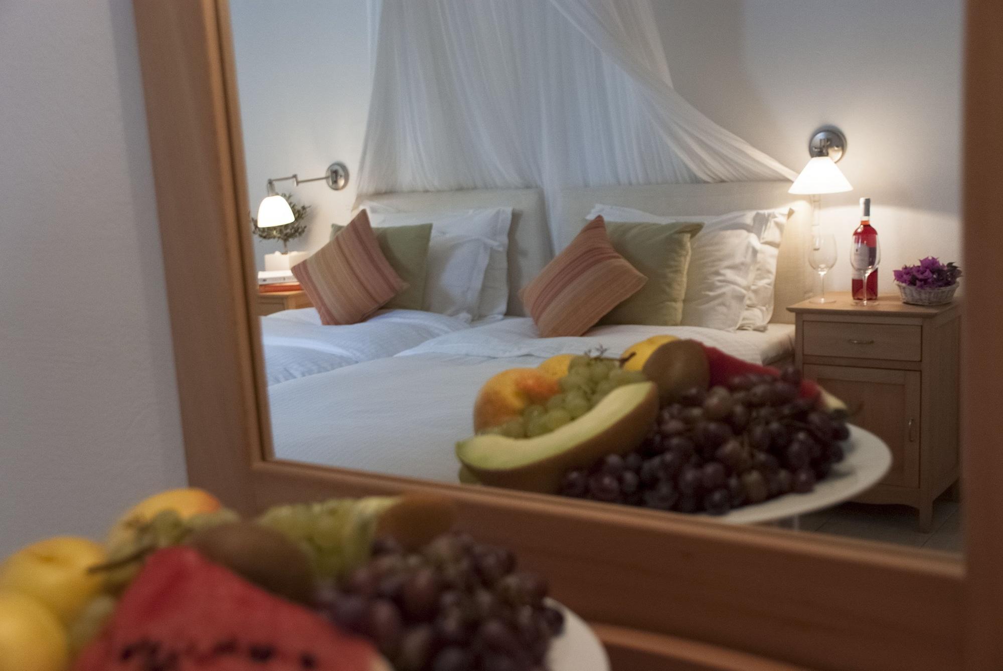 Zephyros Apart otel Paraga  Dış mekan fotoğraf
